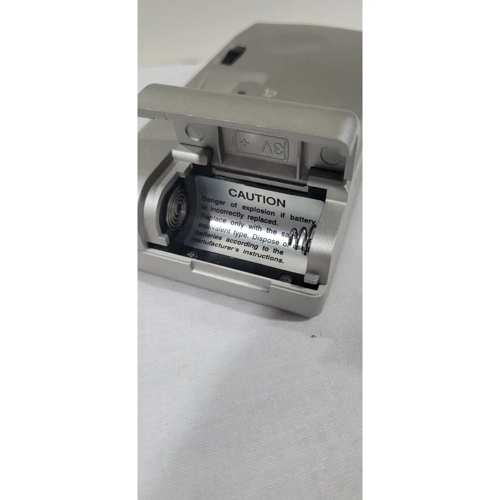 NEW Systemax DC3500 Digital Camera W/ Case